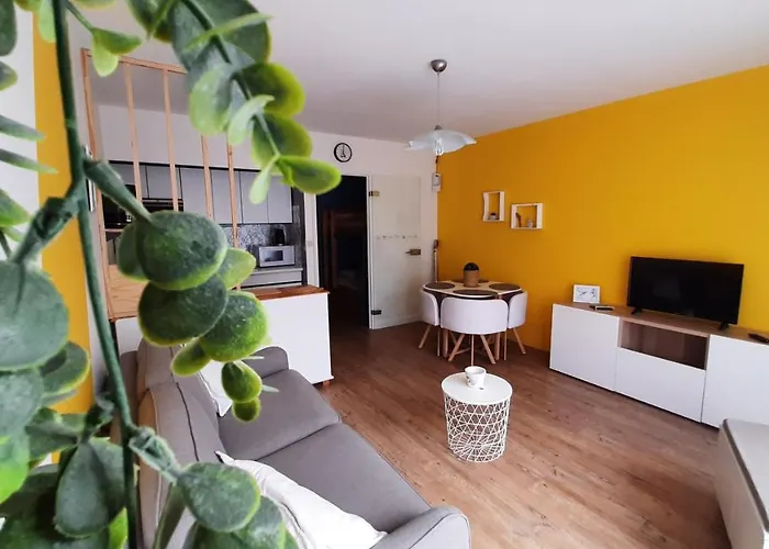 Familial 30m2 Les Goelands - Grand Balcon Vue Foret 아파트